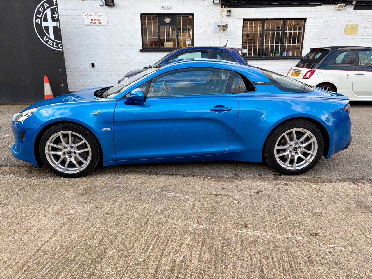 2023 ALPINE A110 1.8 Turbo Coupe