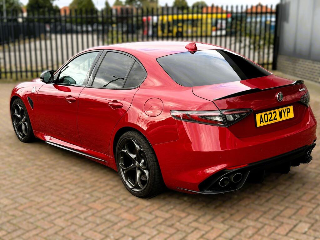 2022 Alfa Romeo Giulia 2.9 V6 BiTurbo Quadrifoglio 4dr Auto