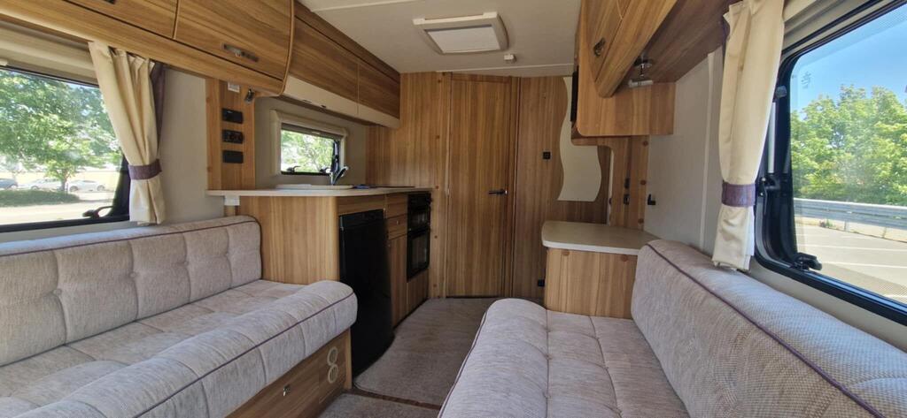 2014 ELDDIS AVANTE 462 TOURING CARAVAN