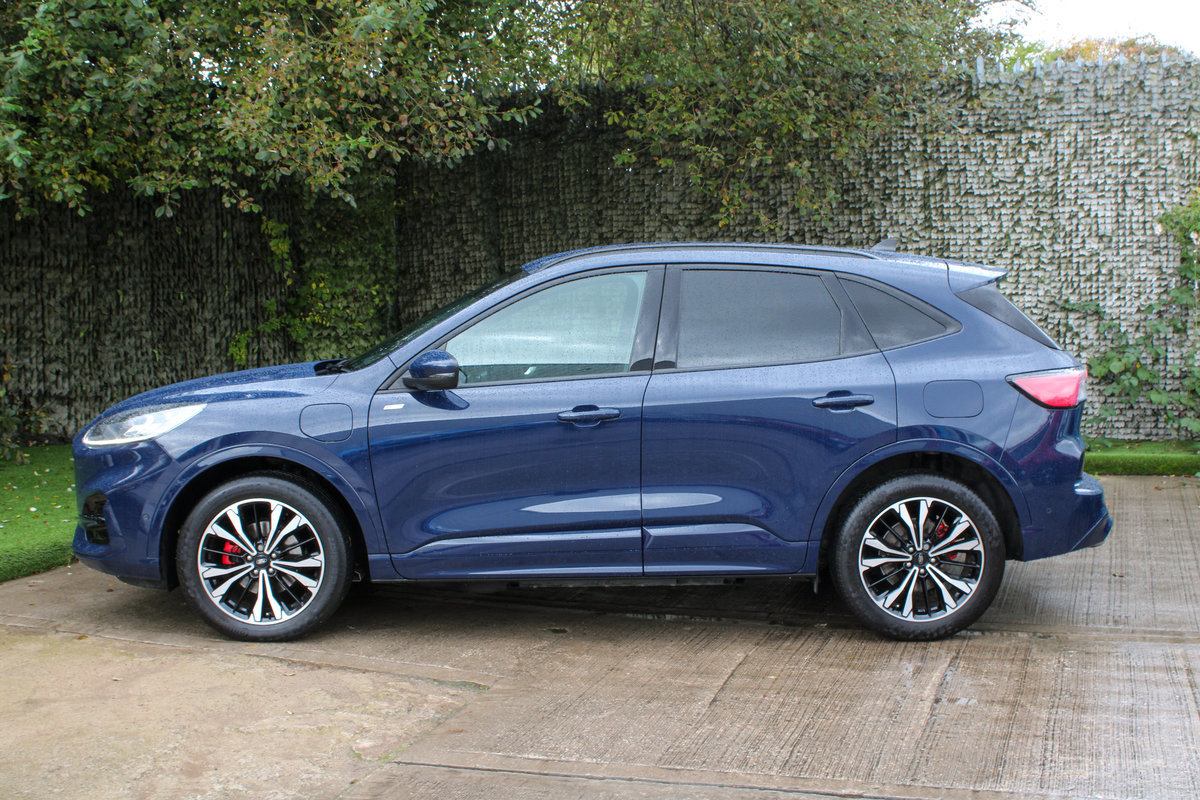 2024 Ford Kuga ST-Line Edition