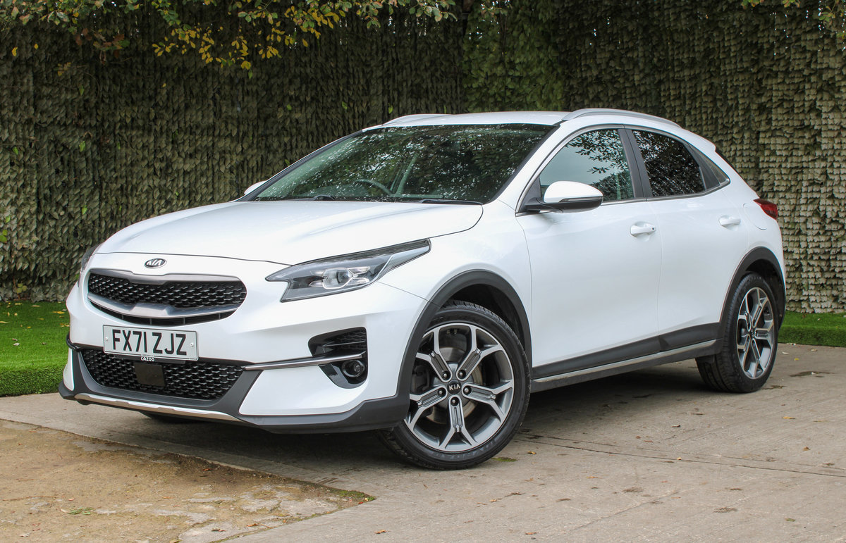 2021 KIA XCeed 3