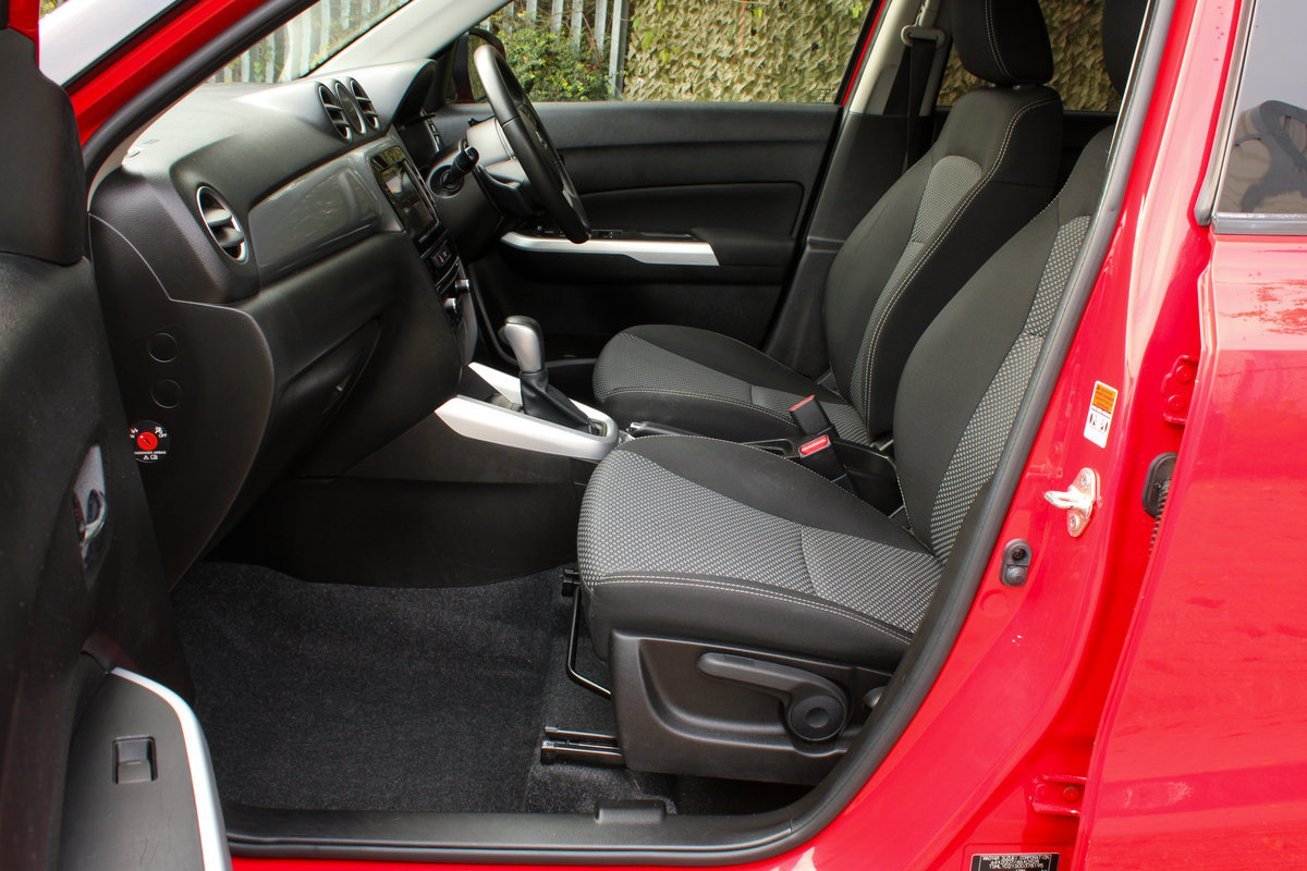 
								2017 Suzuki Vitara SZ-T Automatic full									