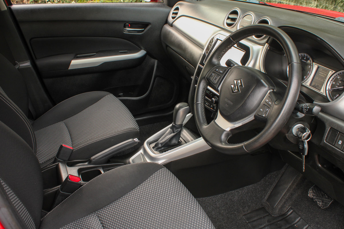 
								2017 Suzuki Vitara SZ-T Automatic full									