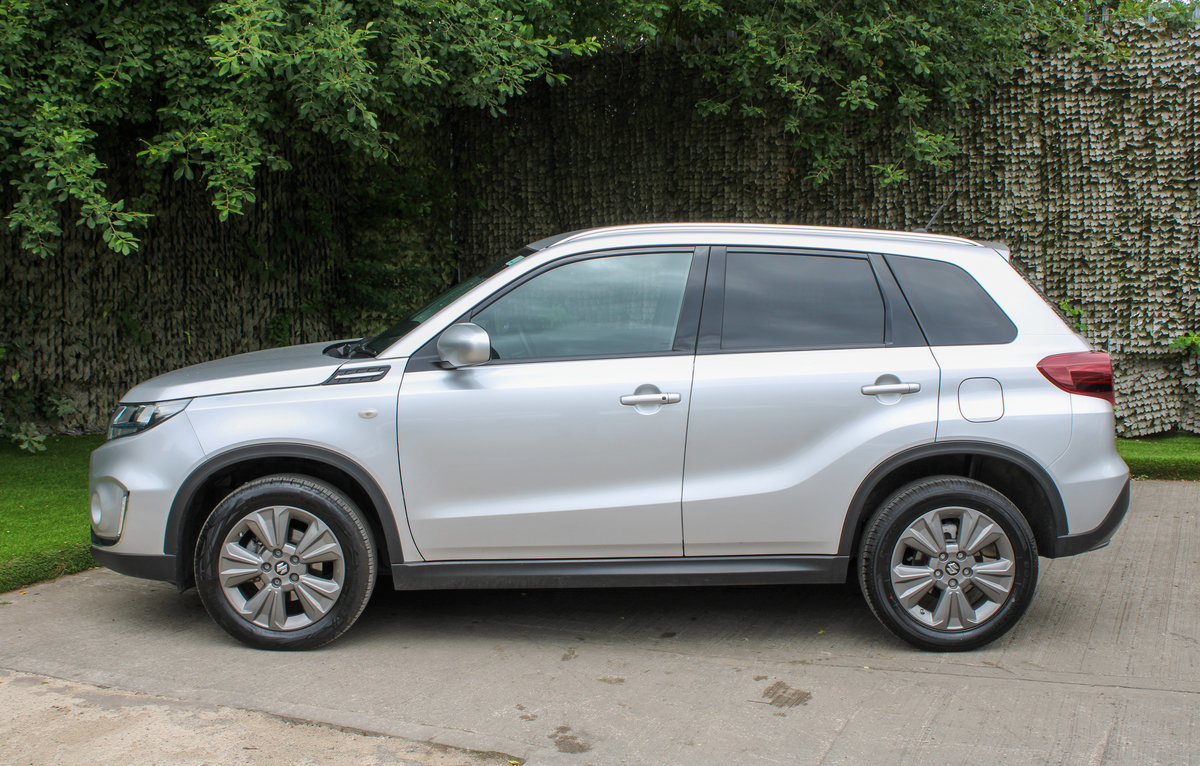 2024 Suzuki Vitara SZ-T