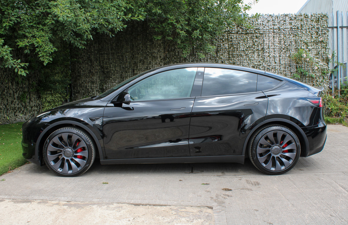 2024 Tesla Model Y Performance AWD