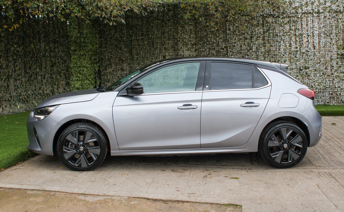 2022 Vauxhall Corsa Elite Premium