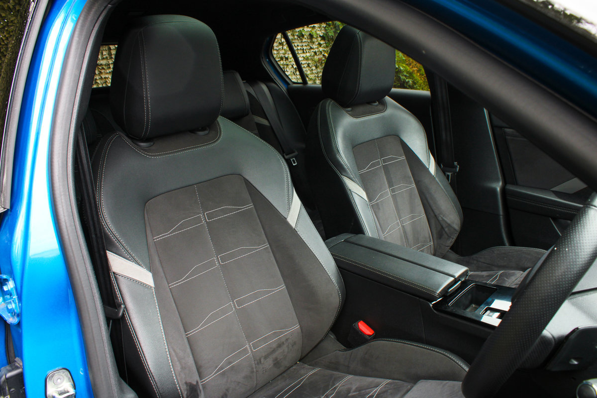 2023 Vauxhall Astra Ultimate