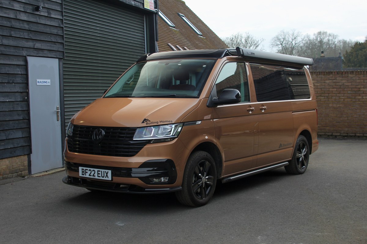
								2022 Volkswagen T32 Transporter Highline TDI 4Motion Camper Conversion full									