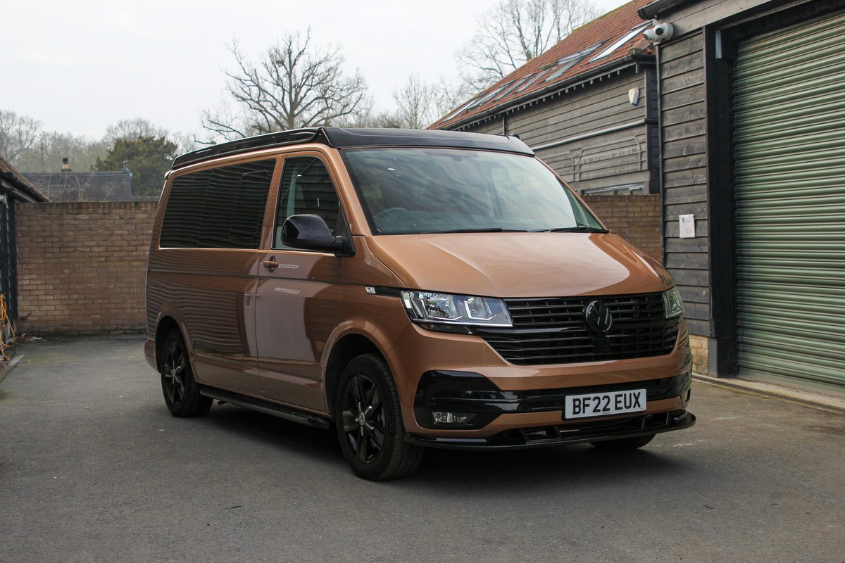 
								2022 Volkswagen T32 Transporter Highline TDI 4Motion Camper Conversion full									