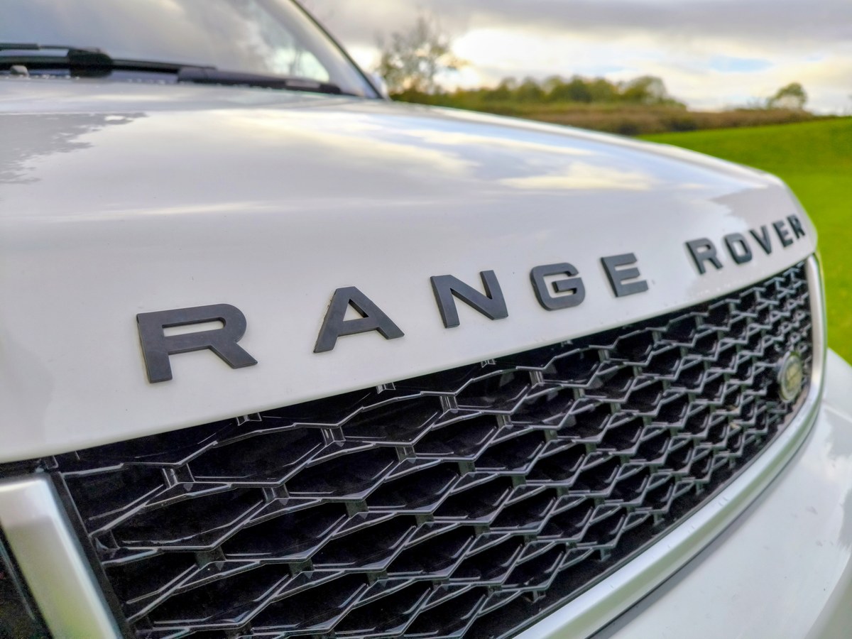 
								2012 Land Rover Range Rover Sport Autobiography Sport 3L SDV6 full									