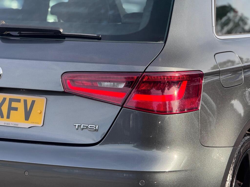
								2013 Audi A3 1.8 TFSI S line S full									