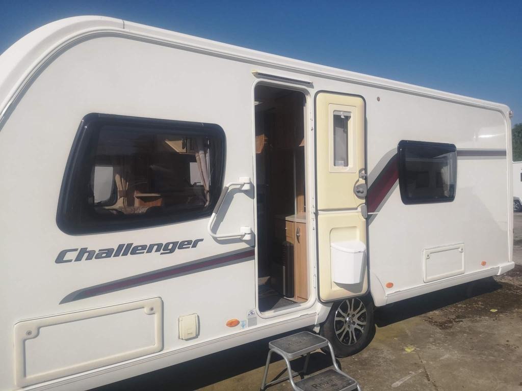 2011 Swift Challenger 570