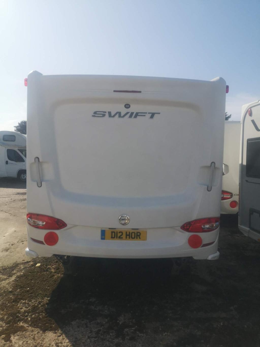 2011 Swift Challenger 570