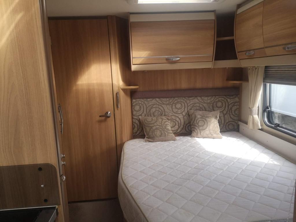 
								2011 Swift Challenger 570 full									
