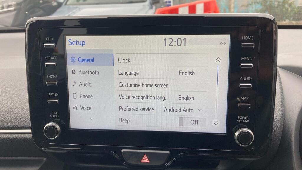 
								2022 Toyota Yaris 1.5 VVT-h Design E-CVT full									