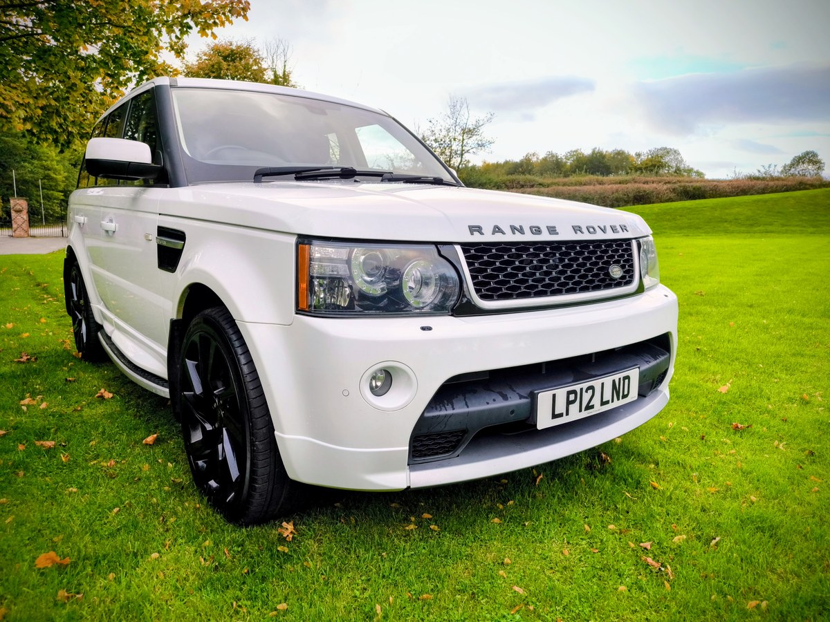 
								2012 Land Rover Range Rover Sport Autobiography Sport 3L SDV6 full									