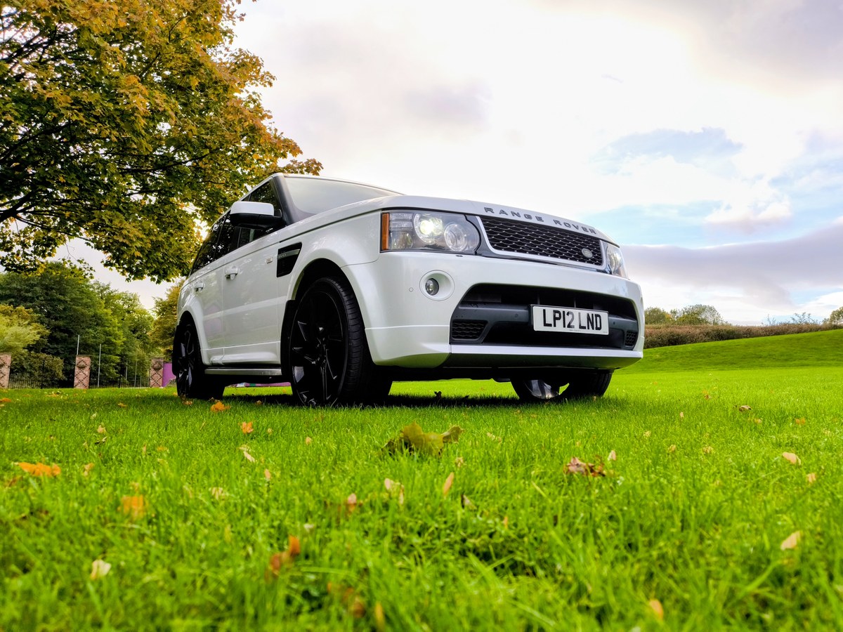
								2012 Land Rover Range Rover Sport Autobiography Sport 3L SDV6 full									