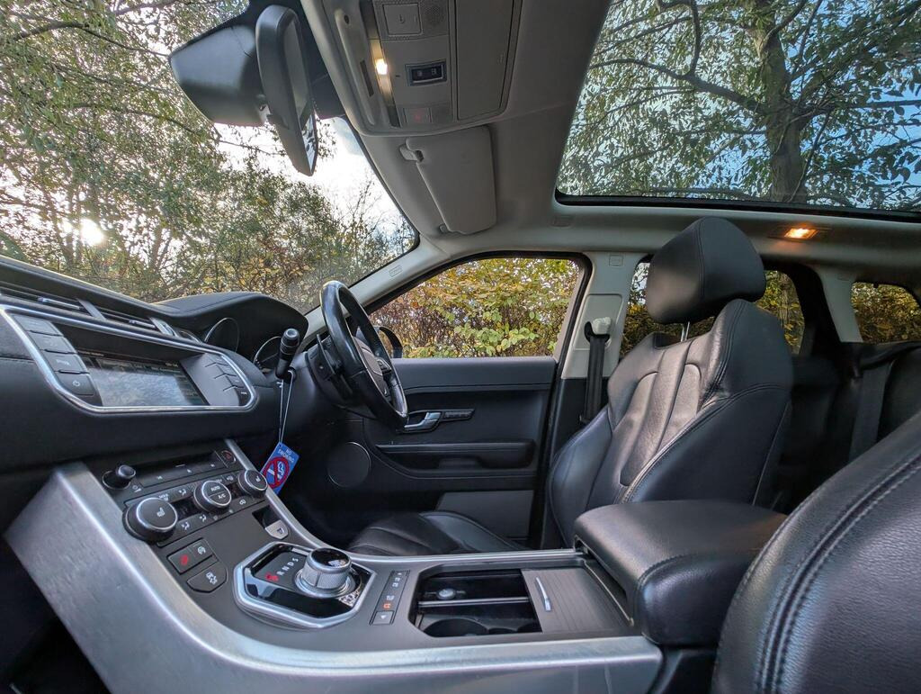 
								2014 Land Rover Range Rover Evoque 2.2 SD4 Pure Tech Auto 4WD full									