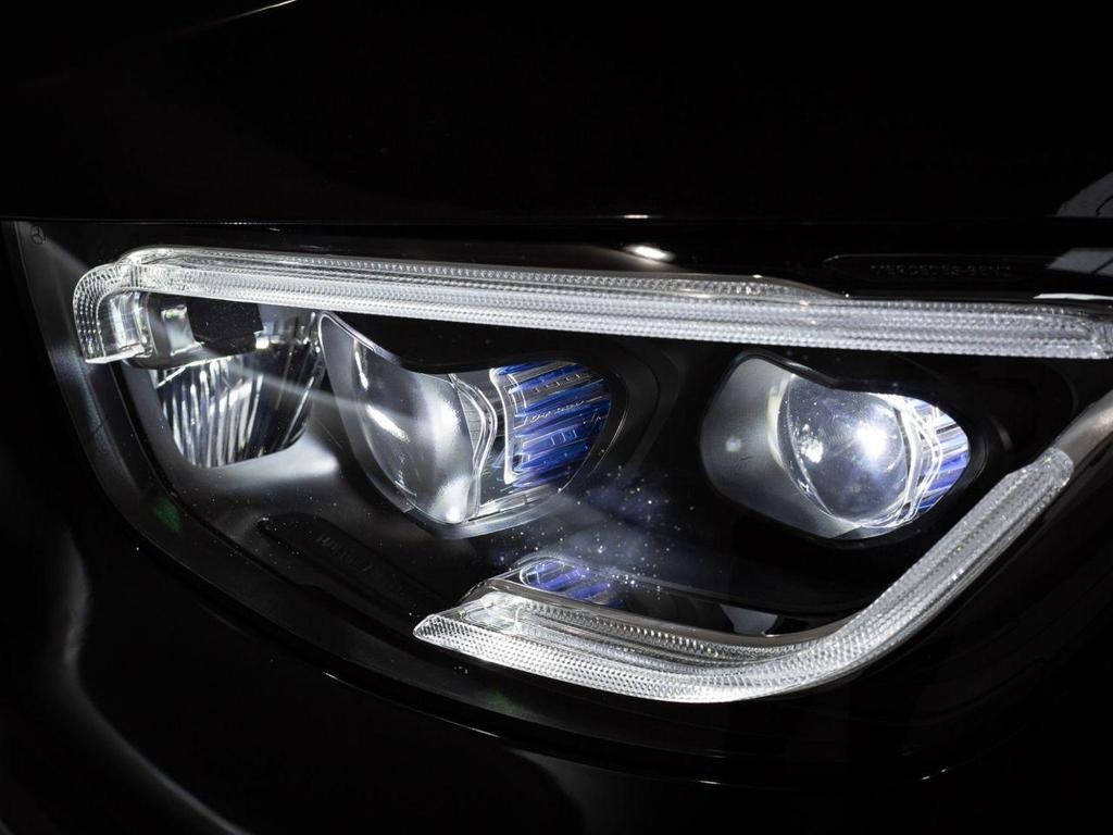 
								2022 Mercedes-Benz GLC 2.0 GLC220d AMG Line 4MATIC full									