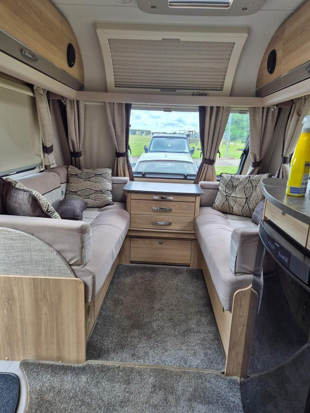 
								2019 Elddis Avante 550 rambler full									