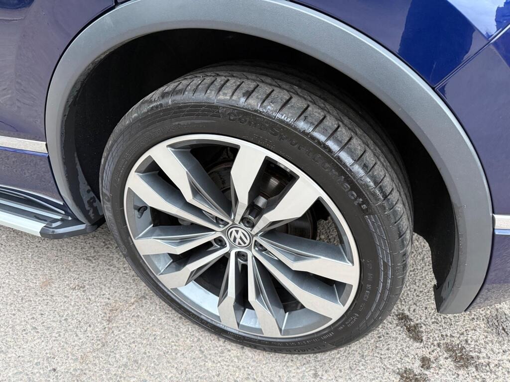 
								2018 Volkswagen Tiguan 2.0 BiTDI R Line DSG 4 Motion 2.0L full									