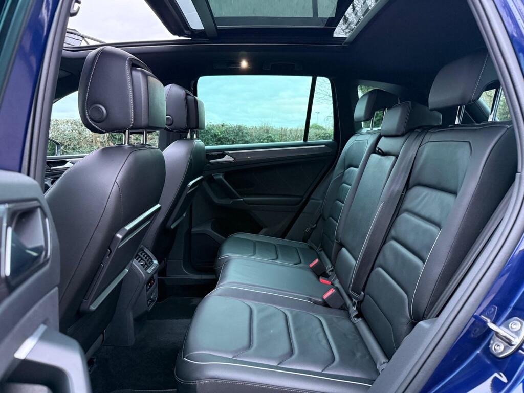 
								2018 Volkswagen Tiguan 2.0 BiTDI R Line DSG 4 Motion 2.0L full									