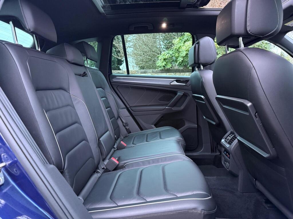 
								2018 Volkswagen Tiguan 2.0 BiTDI R Line DSG 4 Motion 2.0L full									