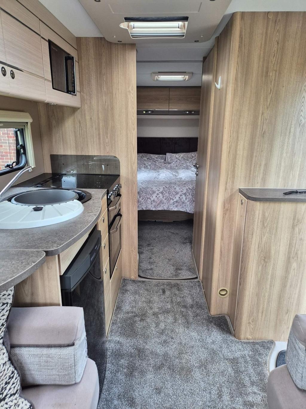 
								2019 Elddis Avante 550 rambler full									