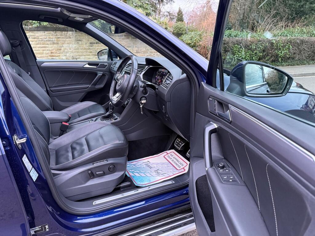 
								2018 Volkswagen Tiguan 2.0 BiTDI R Line DSG 4 Motion 2.0L full									