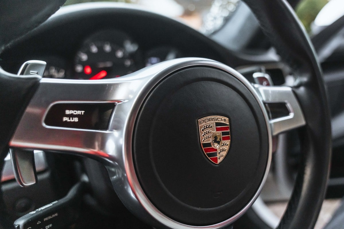 
								2012 Porsche 911.1 Carrera S 991 full									