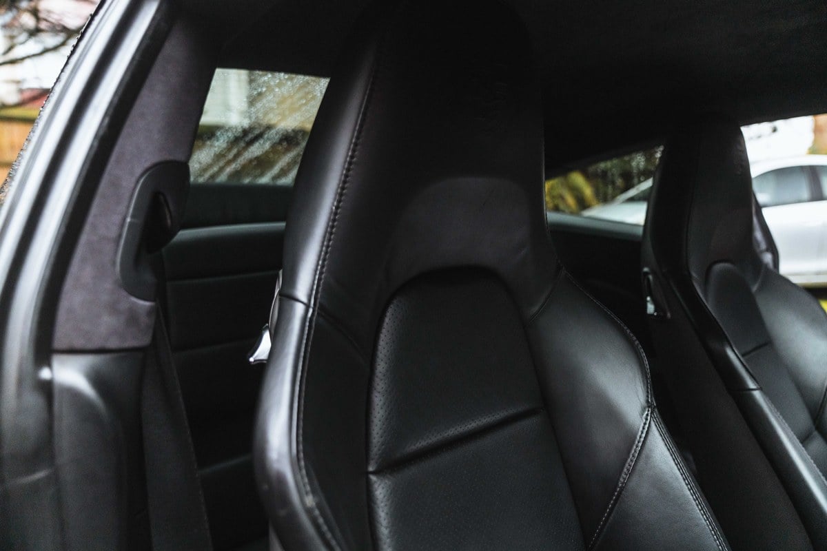 
								2012 Porsche 911.1 Carrera S 991 full									