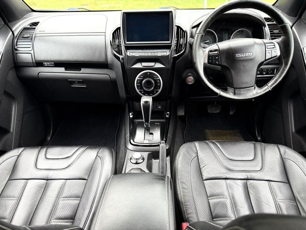 
								2019 Isuzu D-Max 1.9 TD Blade Pickup Double Cab 4dr Diesel Auto 4WD full									