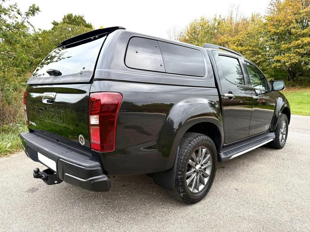 
								2019 Isuzu D-Max 1.9 TD Blade Pickup Double Cab 4dr Diesel Auto 4WD full									
