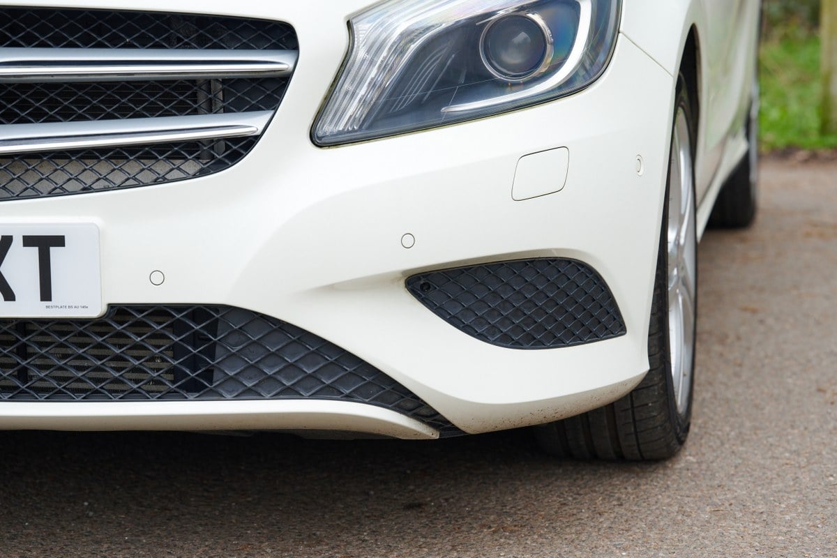 
								2013 Mercedes-Benz A180 BlueEfficiency Sport W176 full									