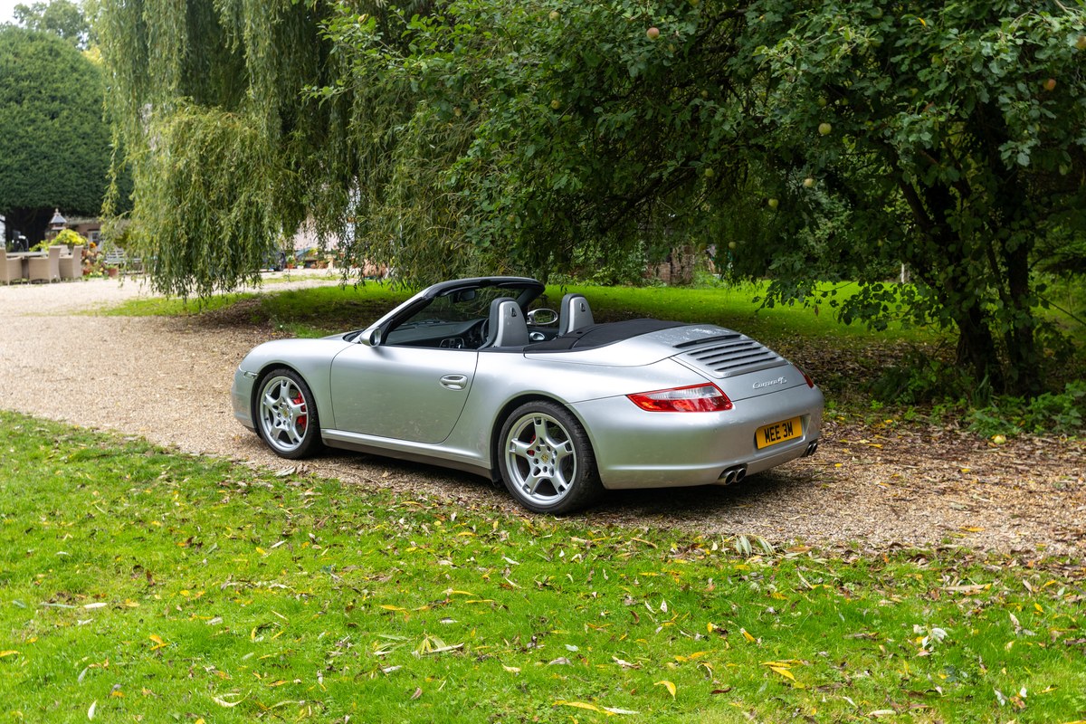 2006 Porsche 911 Carrera 4 S Tiptronic