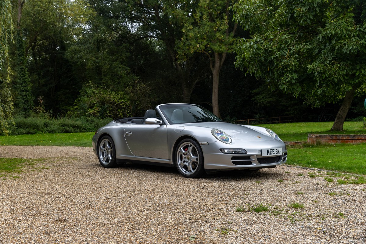 
								2006 Porsche 911 Carrera 4 S Tiptronic full									