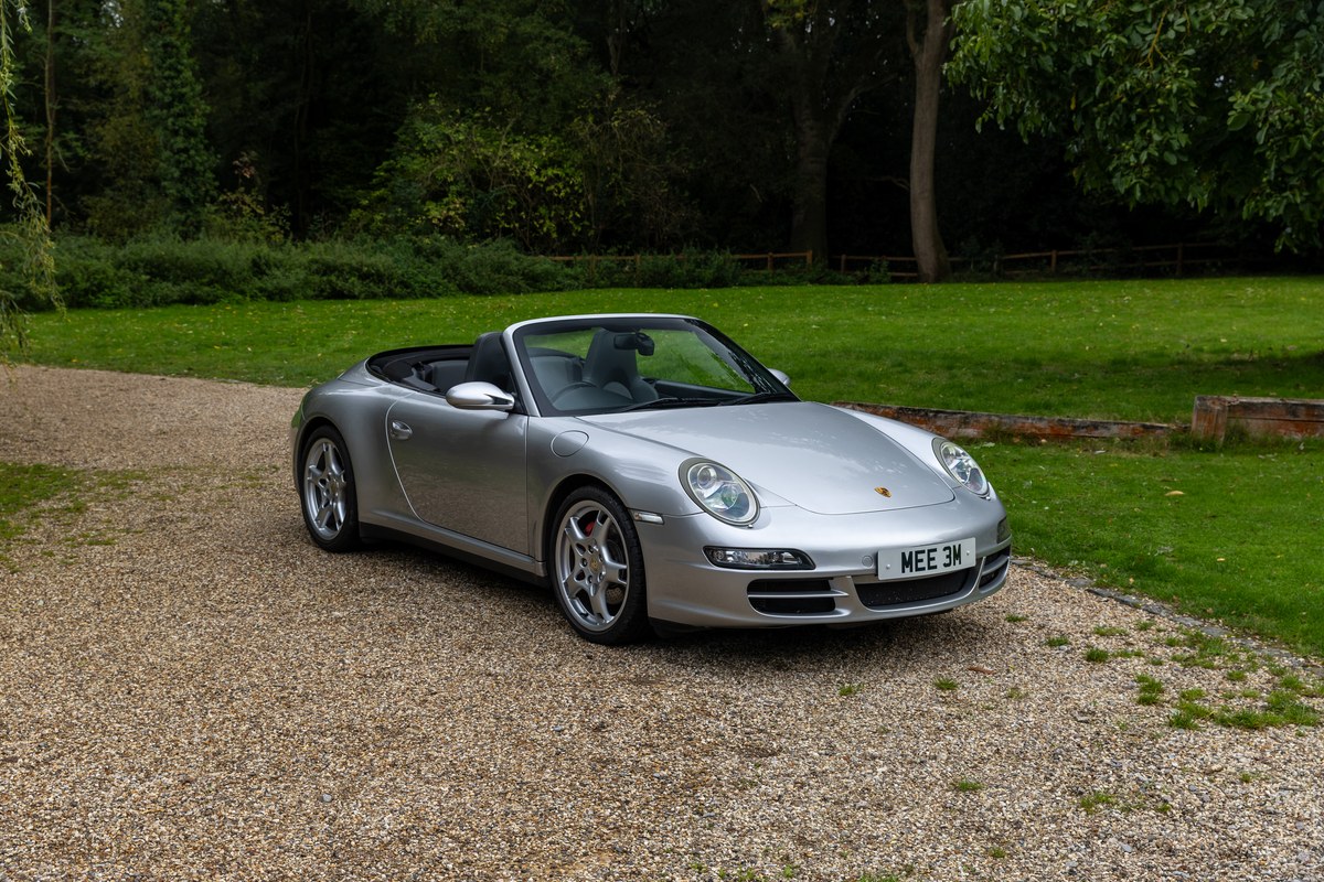 
								2006 Porsche 911 Carrera 4 S Tiptronic full									