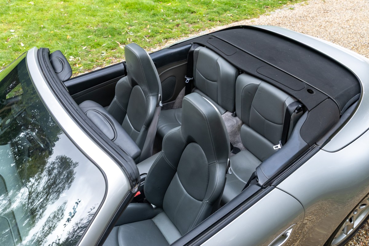 
								2006 Porsche 911 Carrera 4 S Tiptronic full									