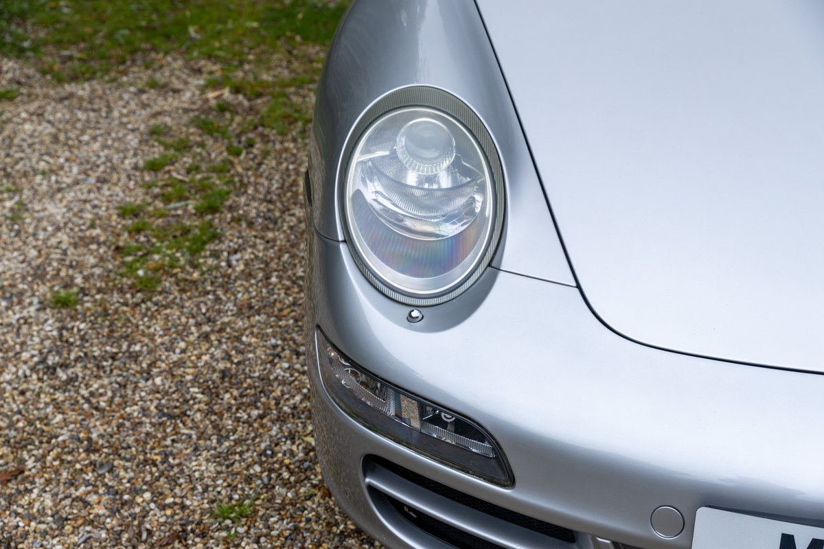 
								2006 Porsche 911 Carrera 4 S Tiptronic full									