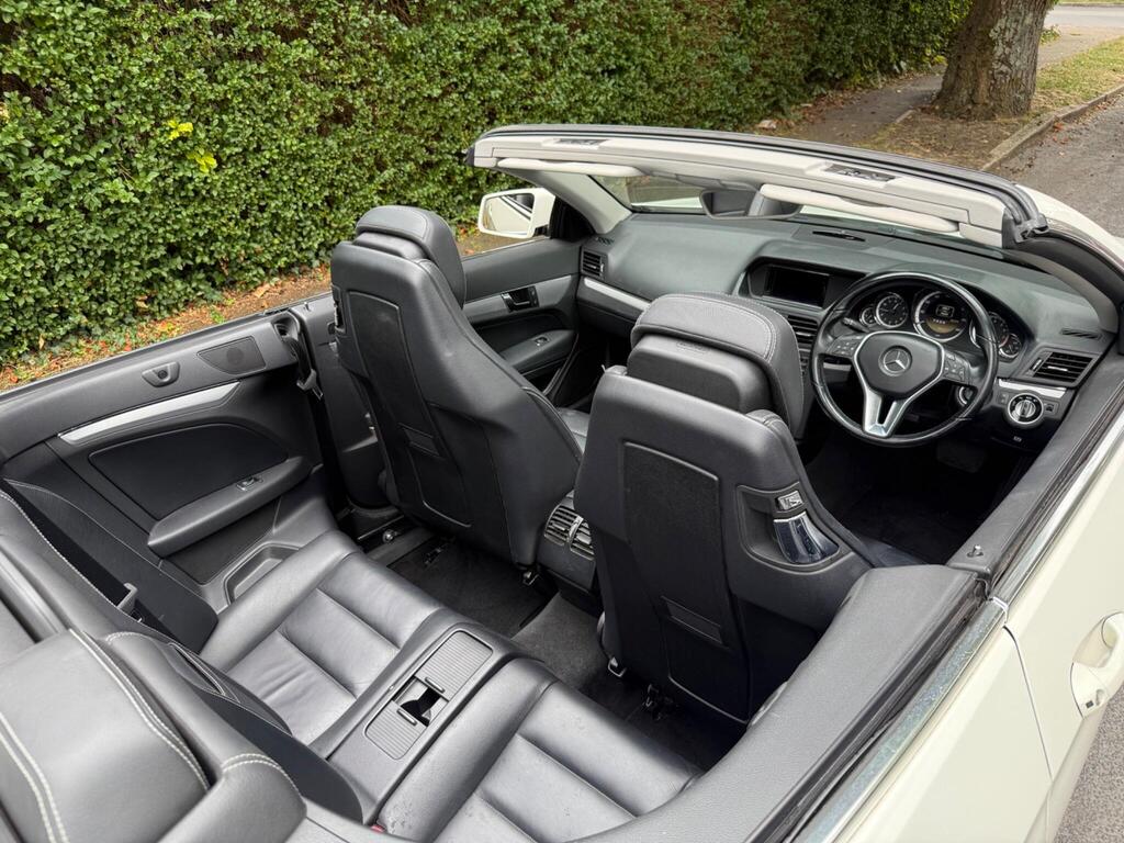 
								2011 Mercedes-Benz 1.8 E200 BlueEfficiency SE Cabriolet full									