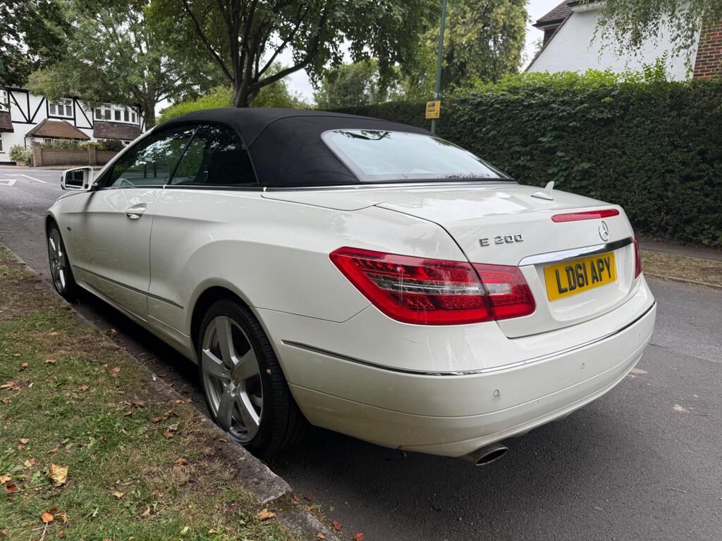 2011 Mercedes-Benz 1.8 E200 BlueEfficiency SE Cabriolet