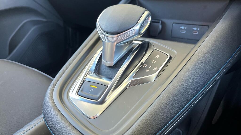 
								2024 Renault Captur 1.6 E-TECH esprit Alpine full									