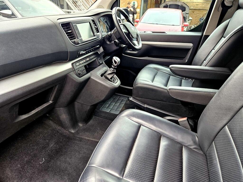 
								2021 Vauxhall Vivaro Life 2.0 Turbo D Elite L LWB full									