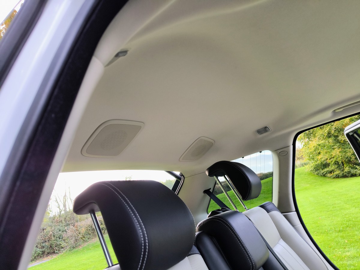 
								2012 Land Rover Range Rover Sport Autobiography Sport 3L SDV6 full									
