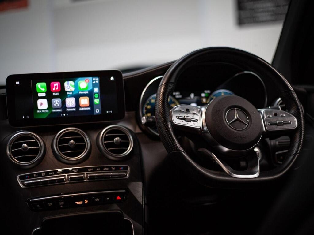 
								2022 Mercedes-Benz GLC 2.0 GLC220d AMG Line 4MATIC full									