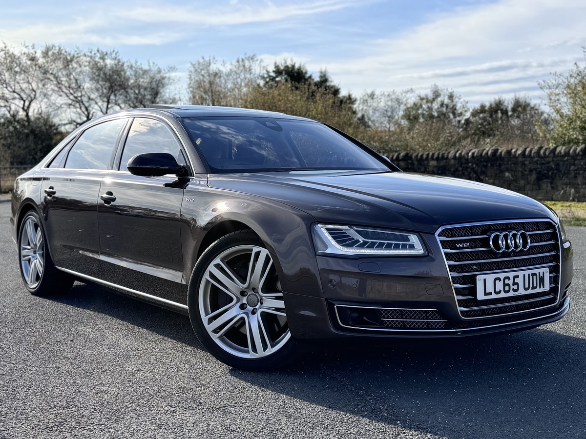 
								2015 Audi A8L Quattro LWB W12 full									