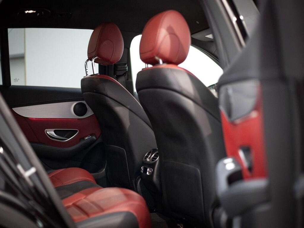 
								2022 Mercedes-Benz GLC 2.0 GLC220d AMG Line 4MATIC full									