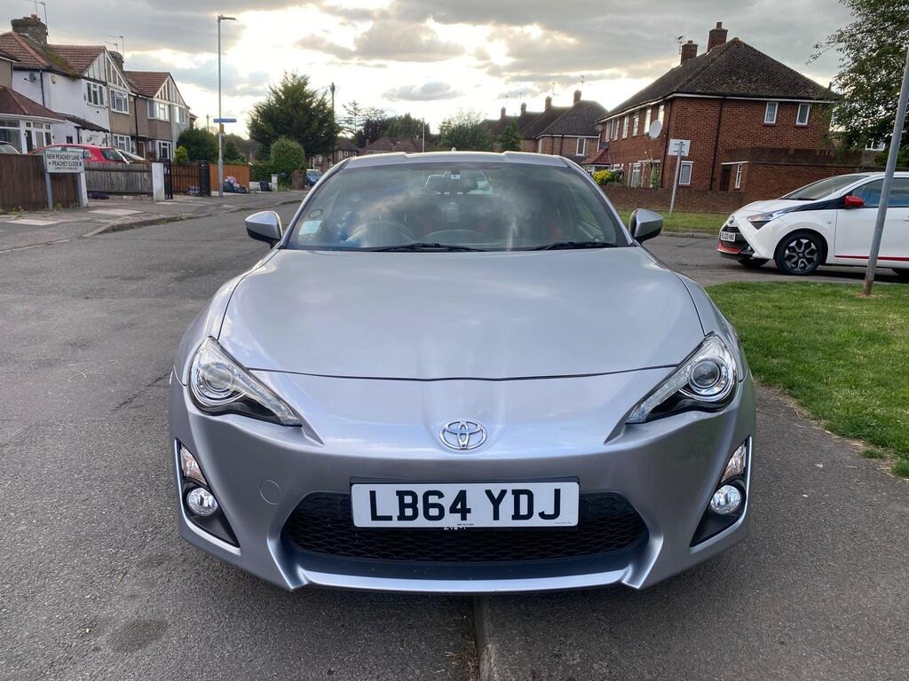 
								2015 Toyota GT86 2.0 Boxer D-4S Coupe 2dr Petrol Auto 200 ps full									