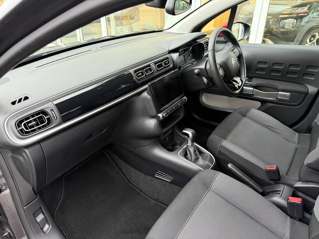 
								2017 Citroen C31.2 PureTech Flair EAT6 full									