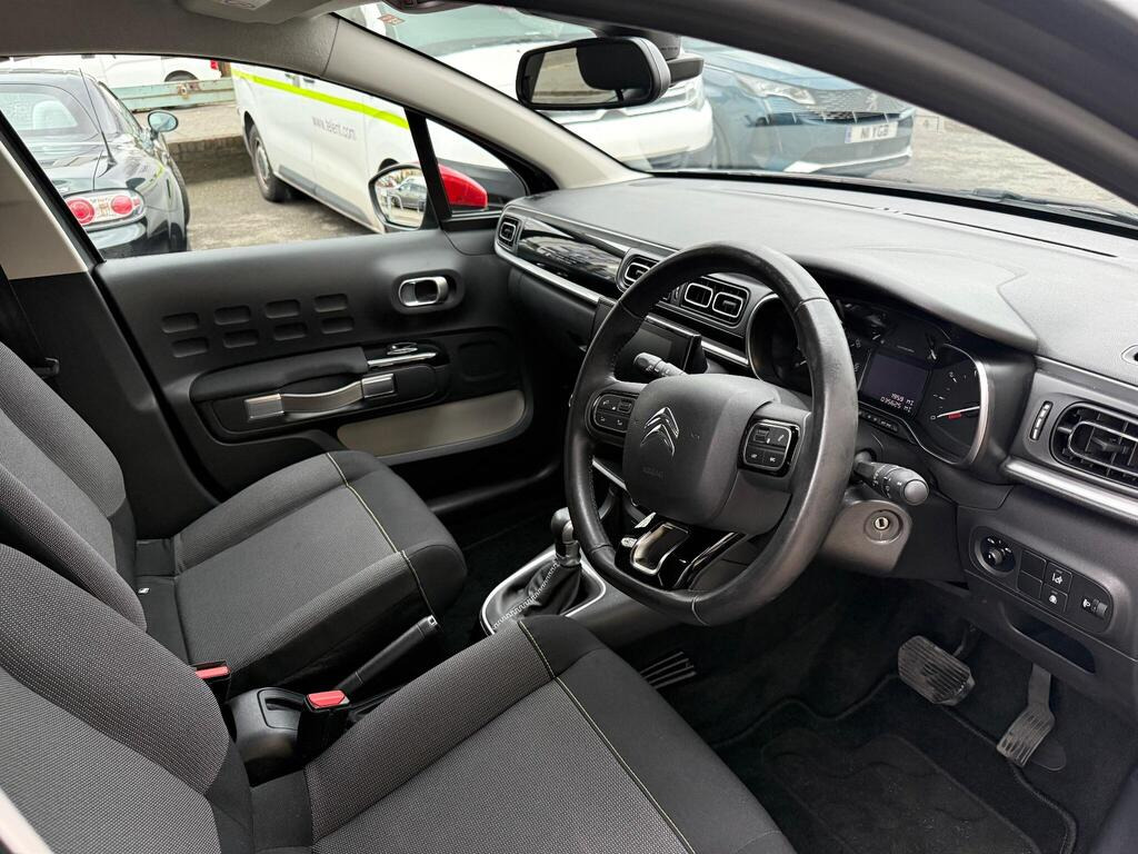 
								2017 Citroen C31.2 PureTech Flair EAT6 full									